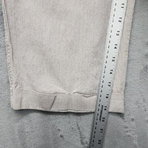 Gloria Vanderbilt Pants Womens 10 Tan White Striped Double Button Capri Cuffed - Picture 11 of 13